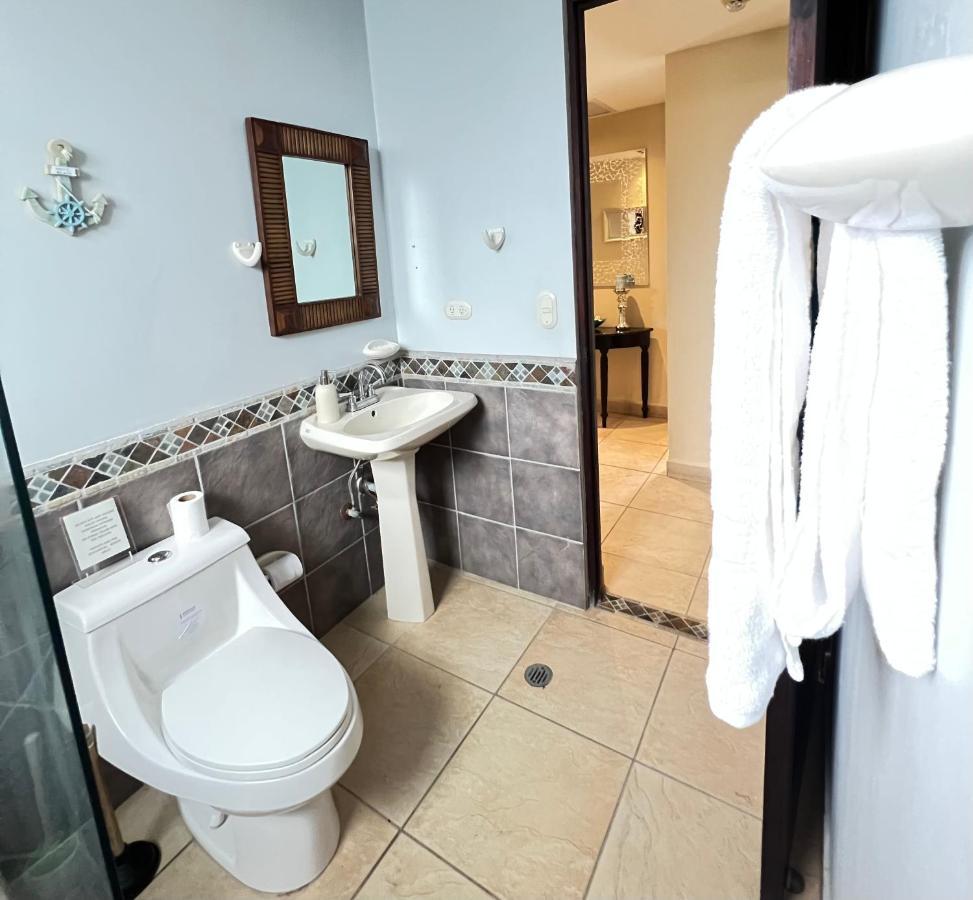 Beachfront Condo Bahia Encantada L1 Jaco Beach Kültér fotó